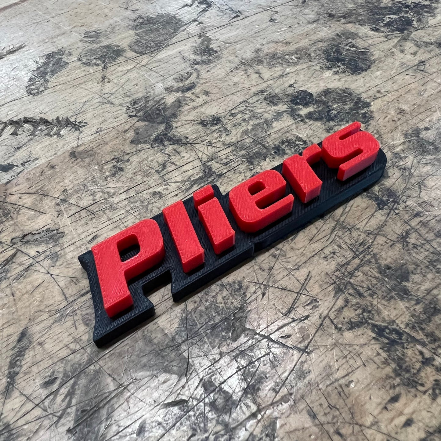 Custom Toolbox Drawer Emblems - Pliers